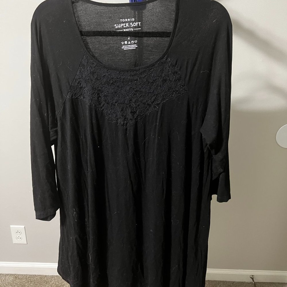 Torrid Super Soft Scoop Neck Elbow Sleeve Tee With Lace Detail Women’s Size 2x